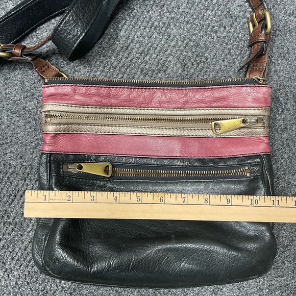 Fossil Explorer Two-Tone Leather Crossbody Bag Red Black Vintage Y2K Soft - Picture 8 of 11